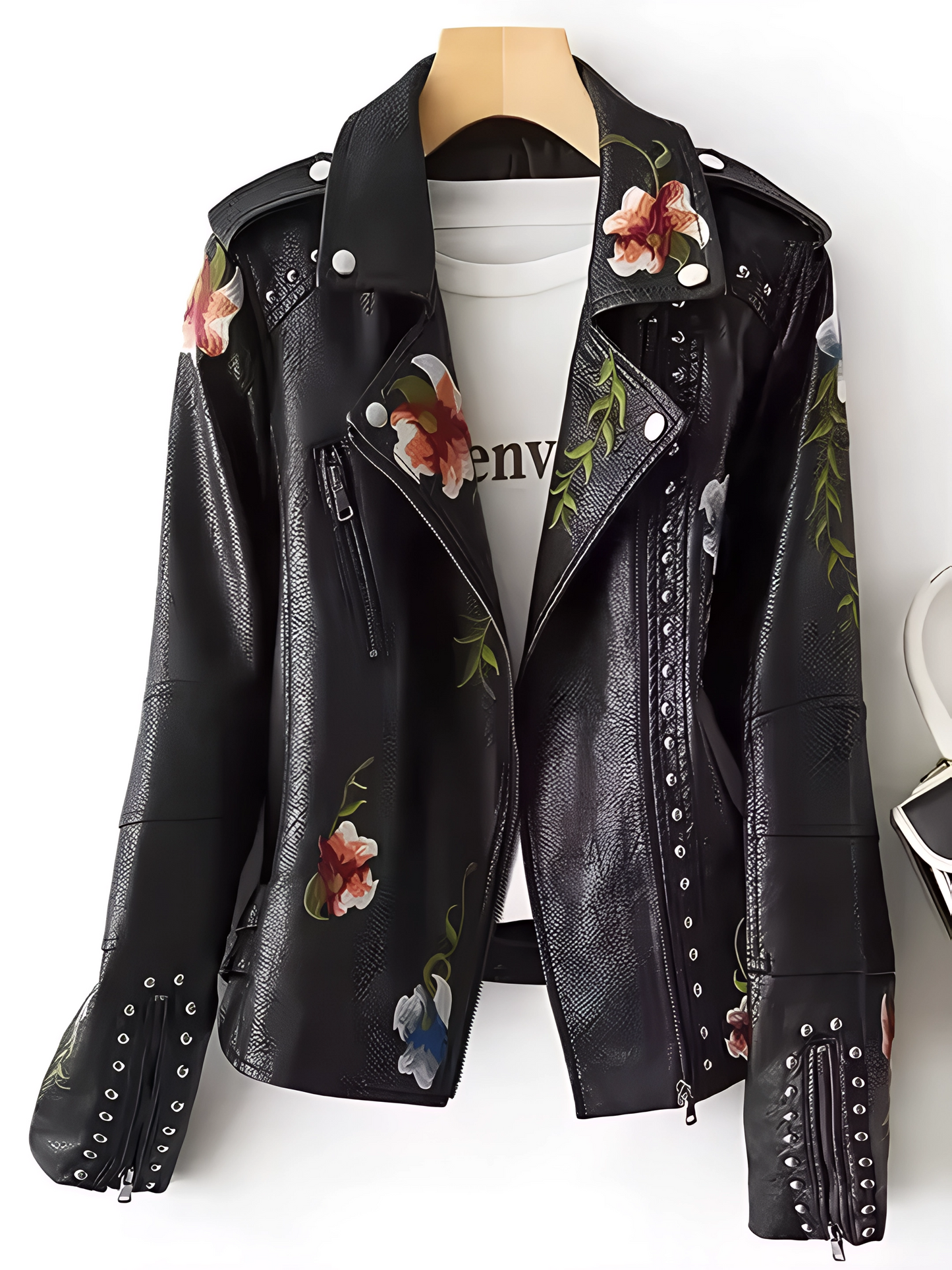 Rose & Rivet
